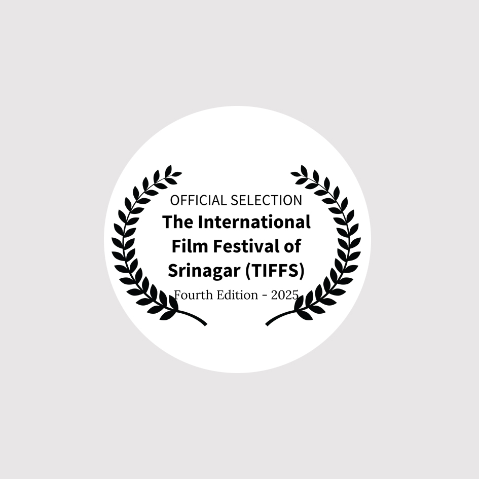 A desk lamp designed by Edouard Wilfrid Buquet in 1925. It features a double-arm design and is made from nickel-plated brass, aluminium and varnished wood.